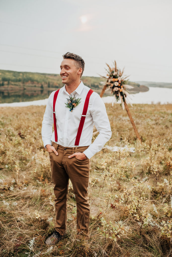 groom elopement outfits